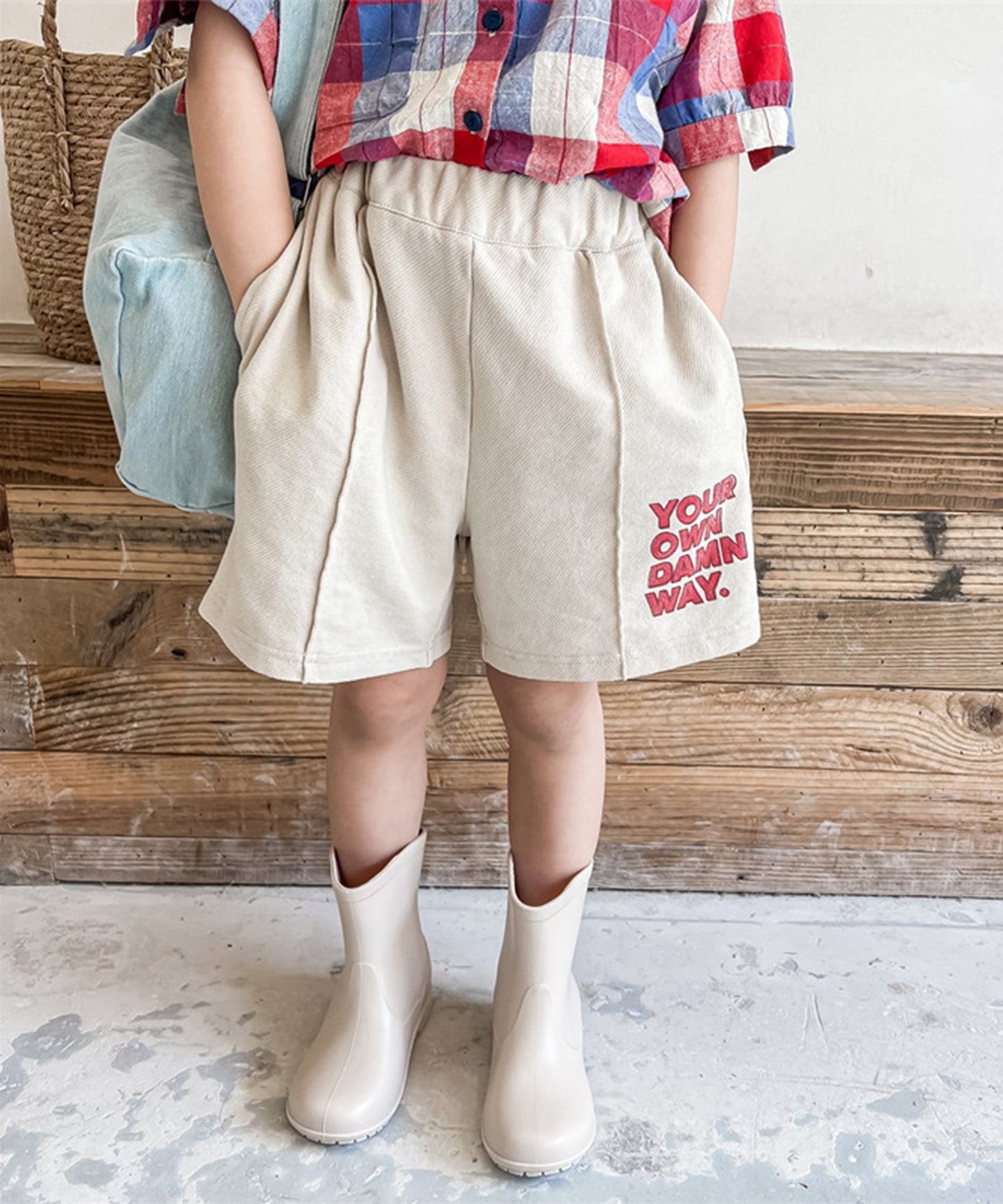 【aimoha-KIDS-】韓国子供服 センタープレス英字プリントハーフパンツ