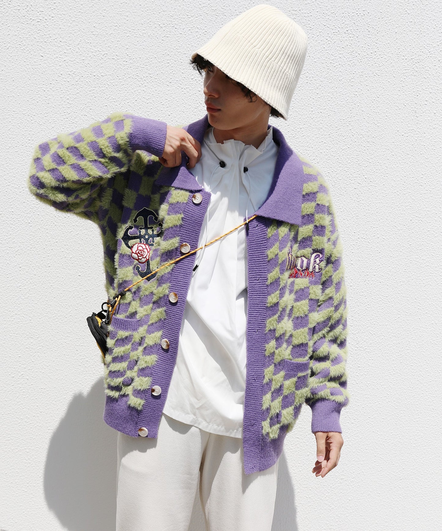 [HOOK -original-] Block check patch embroidery polo collar shaggy knit cardigan