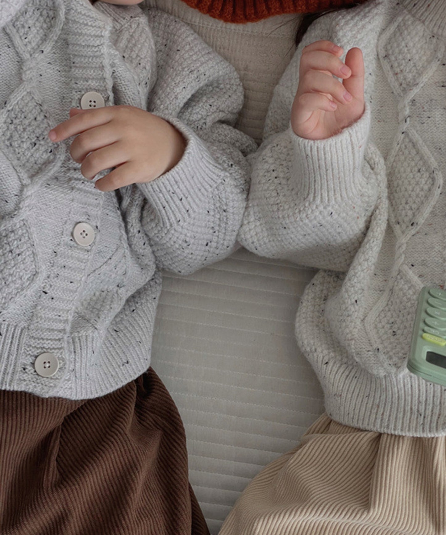 【aimoha-KIDS-】韓国子供服　かわいい編みカーディガン