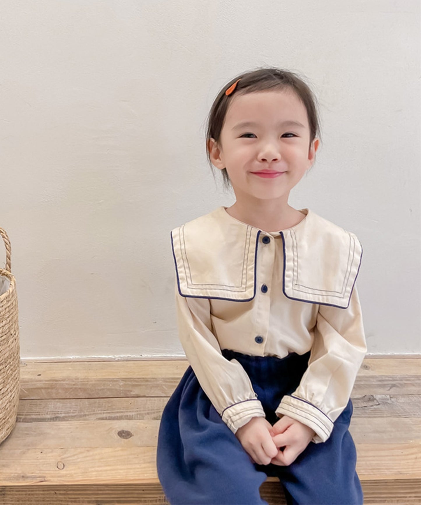【aimoha-KIDS-】【新作】韓国子供服 かわいいセーラー服風ビッグカラーブラウス
