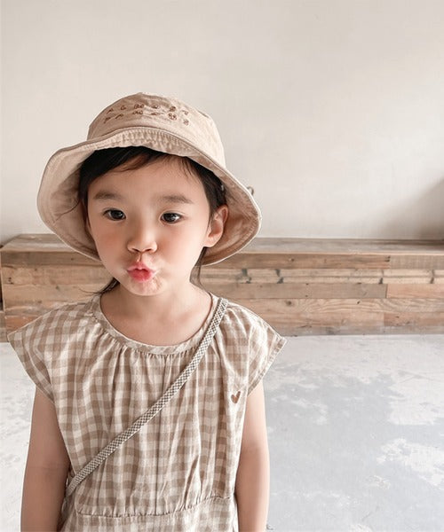 【aimoha-KIDS- 】韓国子供服 ギンガムチェックノースリーブオールインワン