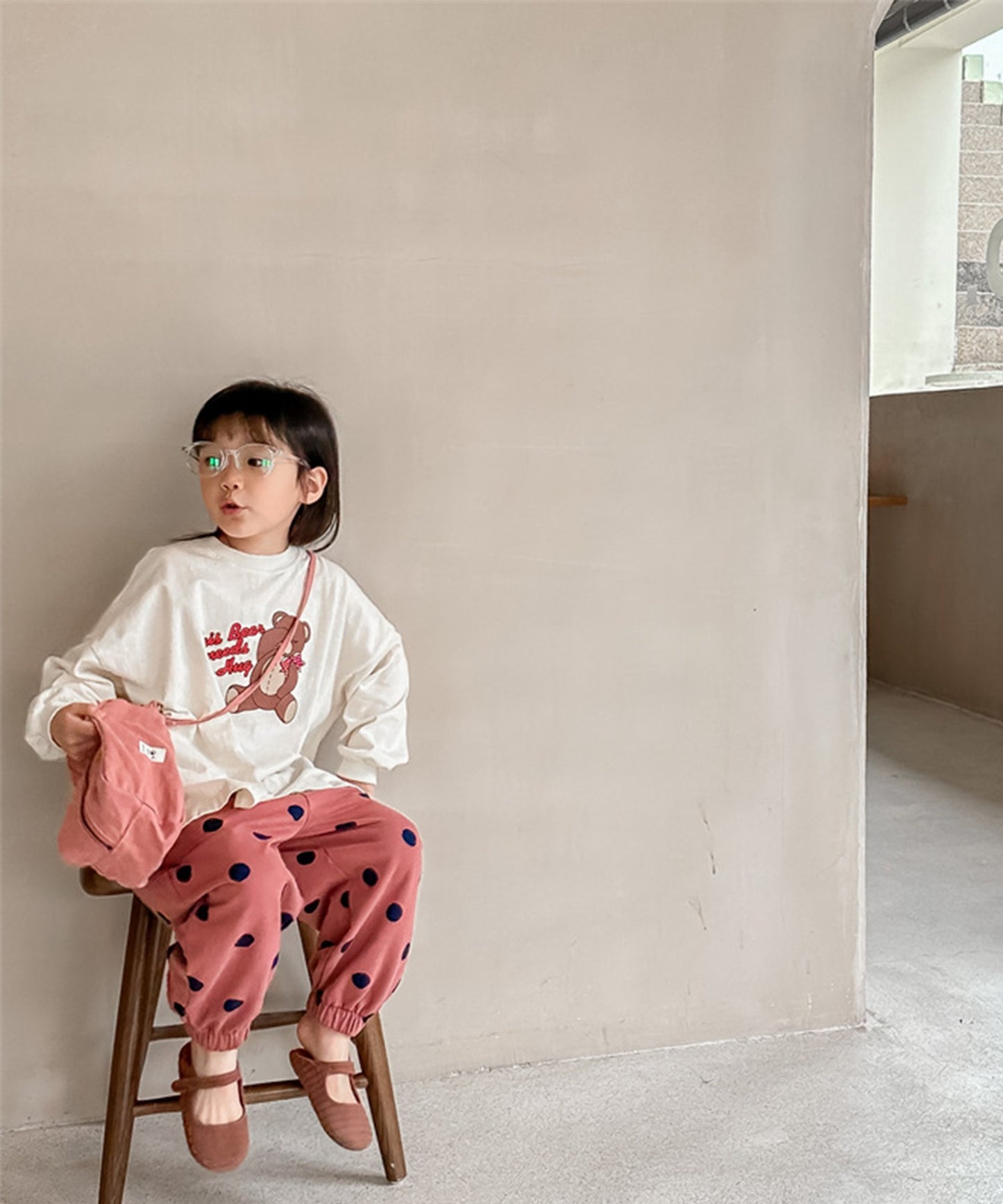 【aimoha-KIDS-】韓国子供服　可愛いドット総柄裾絞りパンツ